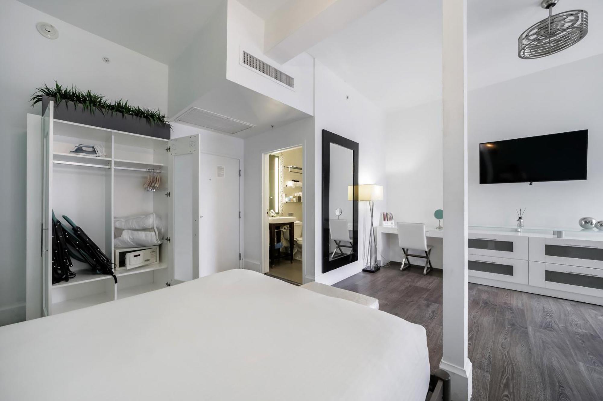Ithaca Aparthotel Miami Beach Exterior photo